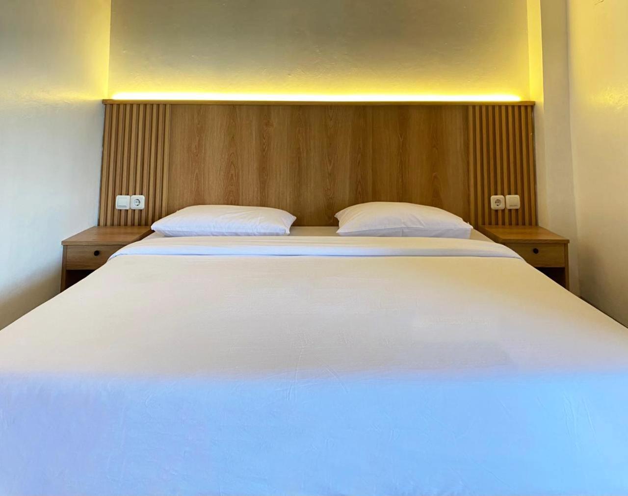 Hotel Wijaya Family 2 Kalasan Bilik gambar